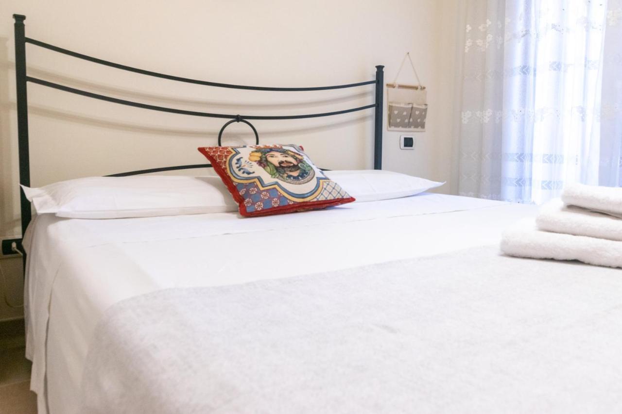 Corallo Holiday House Acitrezza Aci Trezza Zewnętrze zdjęcie